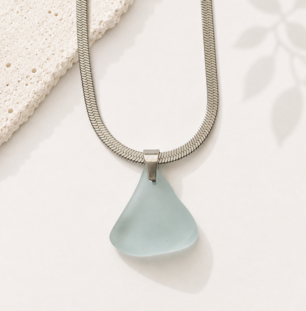 ISLA Aqua Necklace