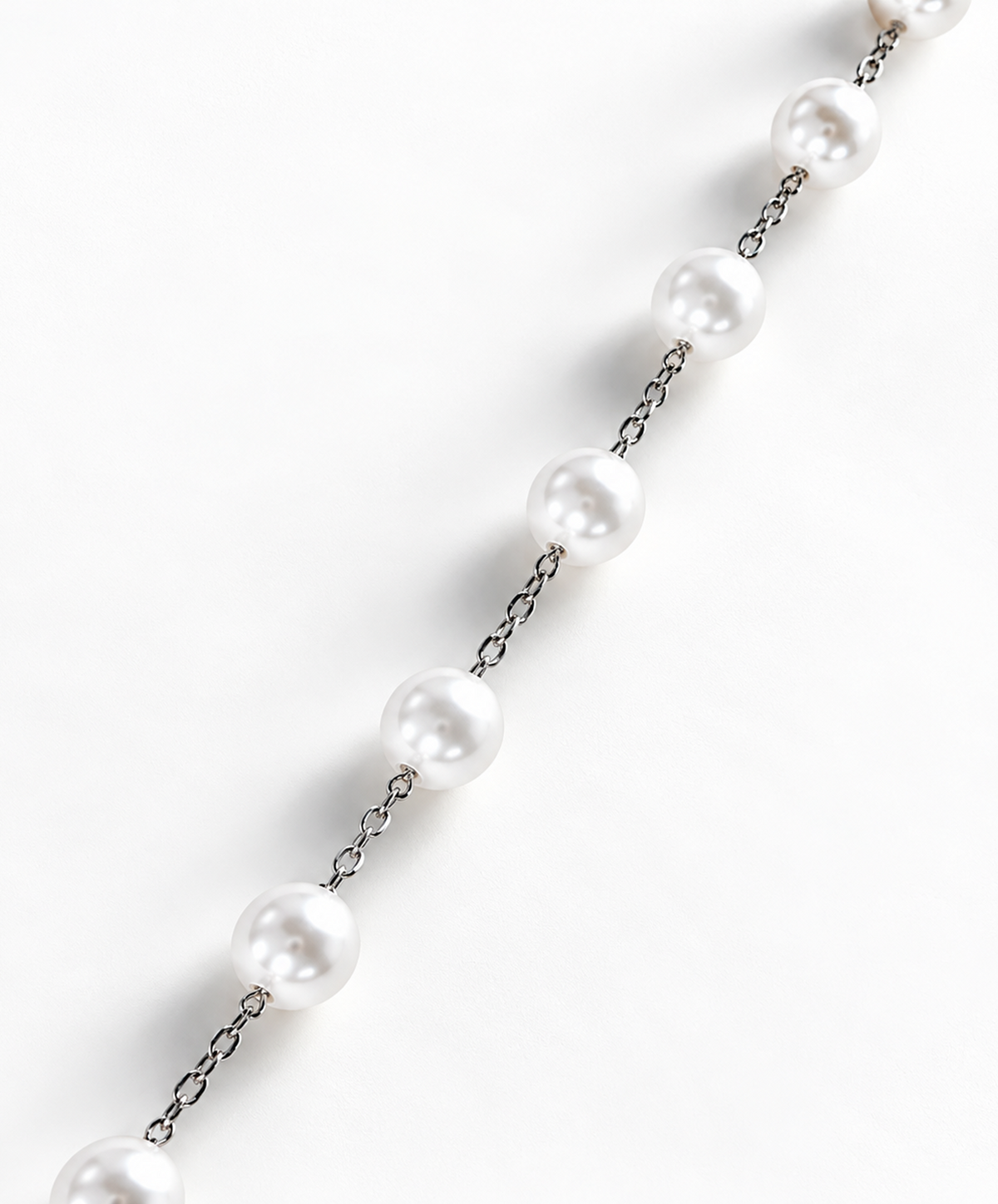 Lina Pearl Necklace